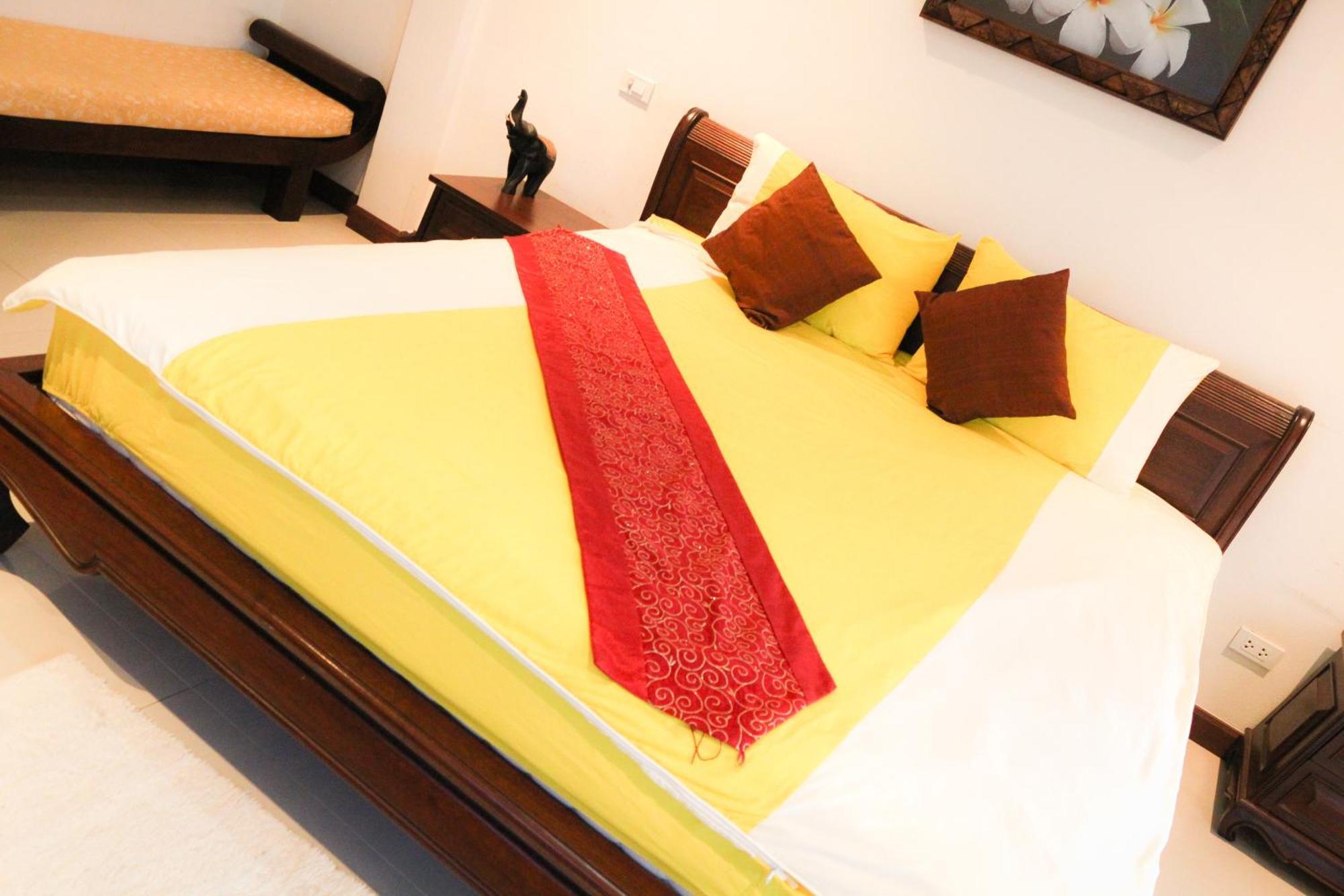 Thai Pura Resort Pattaya Bagian luar foto